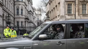 UK plans national police overhaul to tackle terrorism 