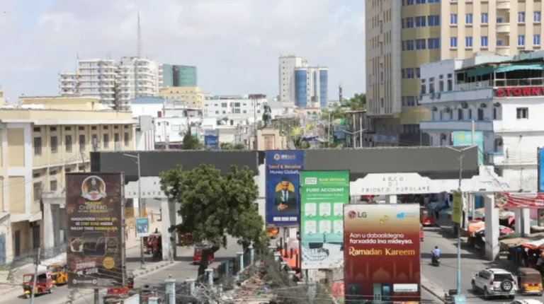 Mogadishu Clashes Deepen Somalia’s Political Crisis
