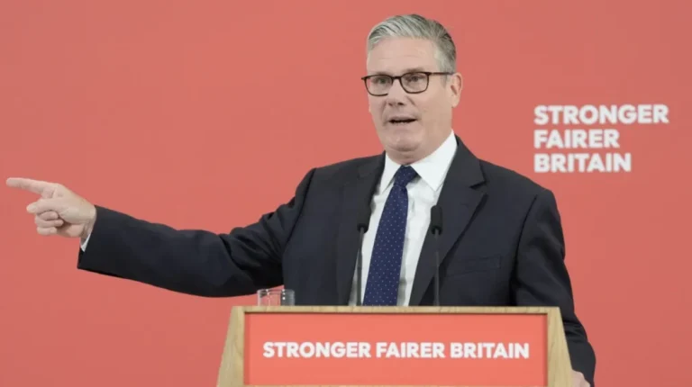 Starmer unveils UK defence plan with £5bn for drones