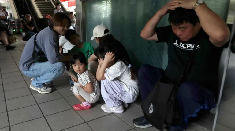 Taiwan Mobile Internet Slowdown Tests Civilian Readiness for War